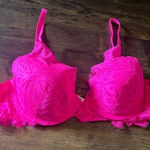 Victoria's Secret brand new neon pink lace bra